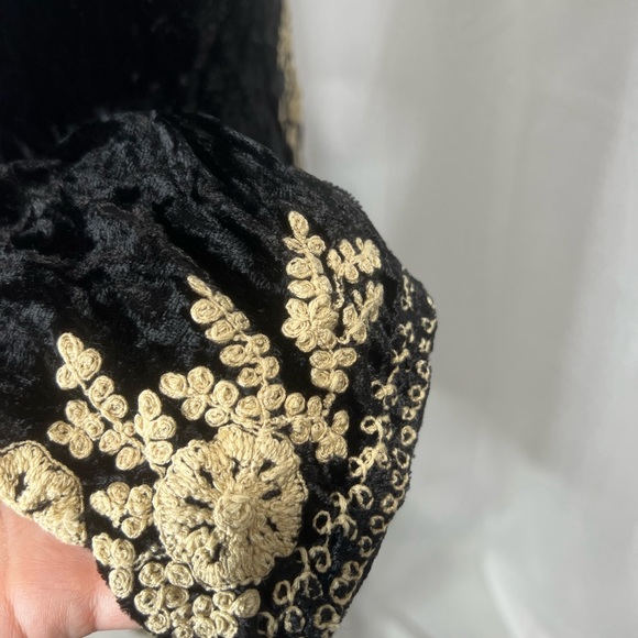 Soft surroundings velvet embroidered kaftan tunic - Picture 9 of 10